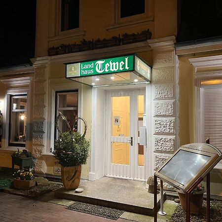 Landhaus Tewel Hotel Mit Restaurant Buitenkant foto